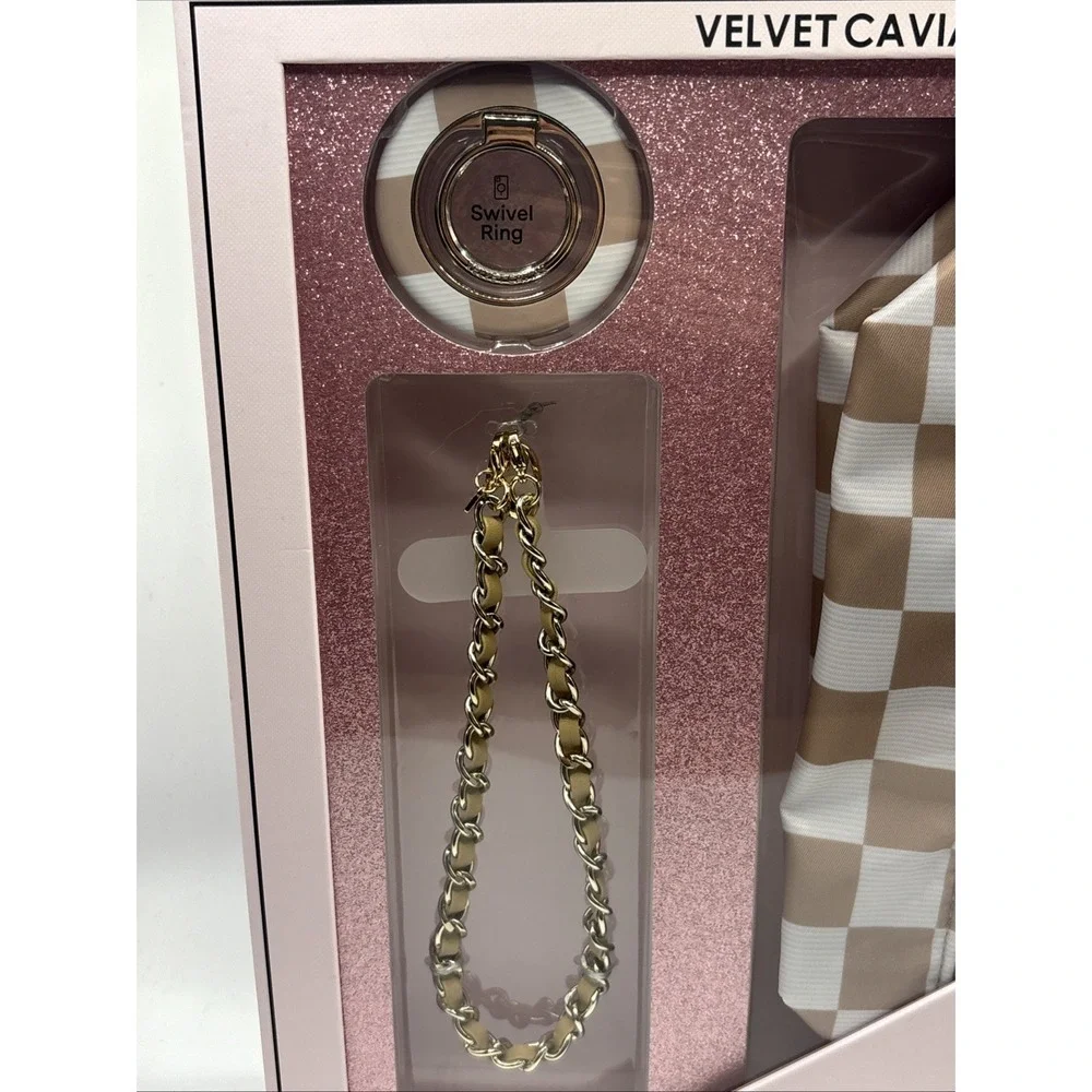 VELVET CAVIAR Phone Accessories Set - Nude Vibe Check